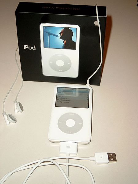 450px-IPod_video_30_GB_white_2